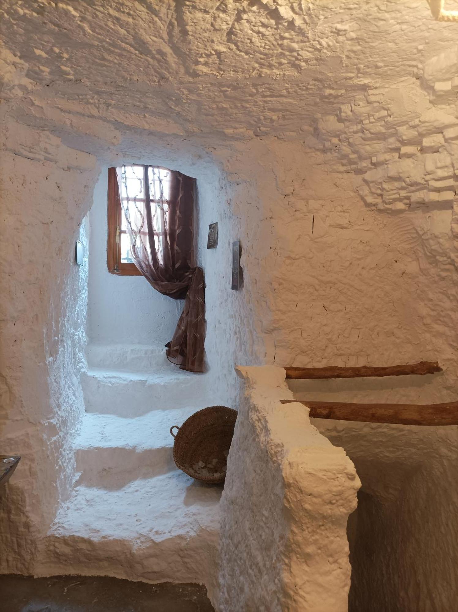 Cueva La Trapera Vendégház Benamaurel Kültér fotó