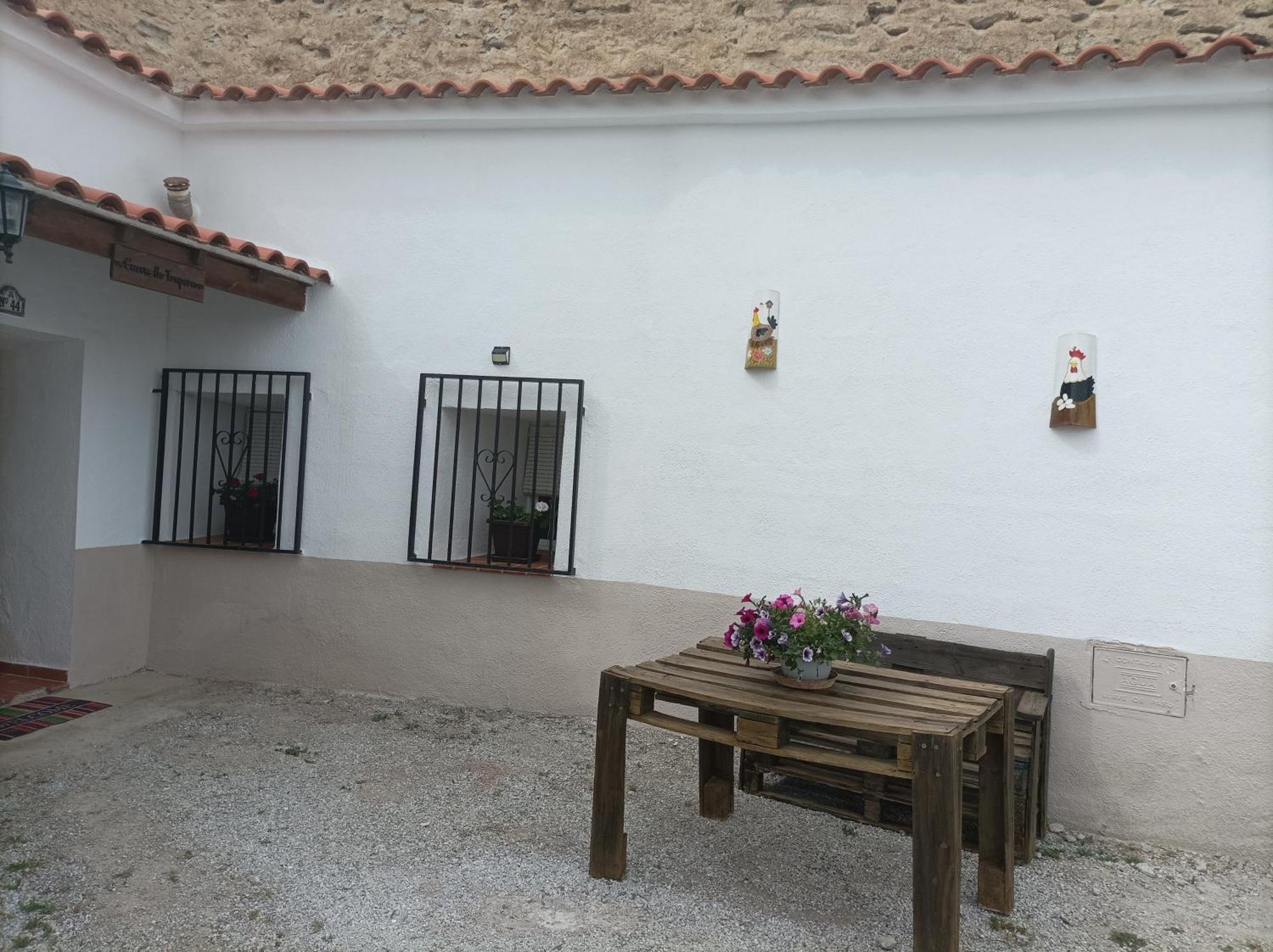 Cueva La Trapera Vendégház Benamaurel Kültér fotó